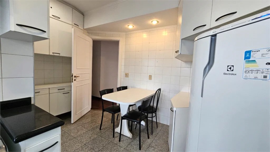 Apartamento à venda com 3 quartos, sendo 1 suíte, em Vila Leopoldina, São Paulo, SP
