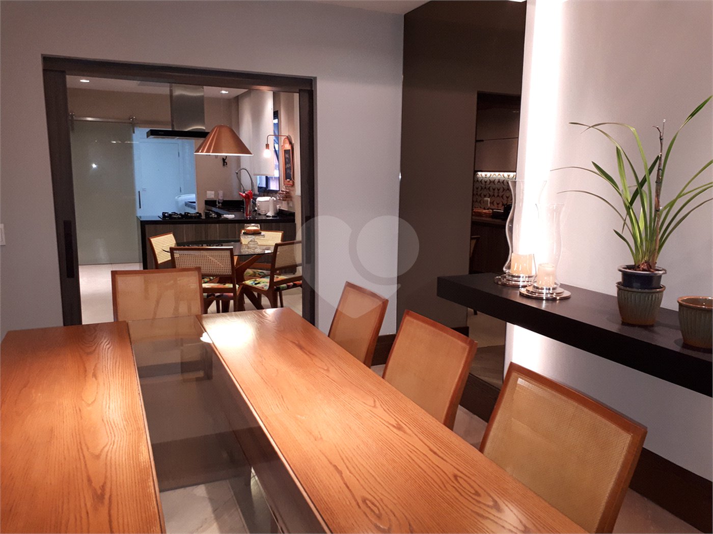 Apartamento à venda com 4 quartos, sendo 3 suítes, em Campo Belo, São Paulo, SP