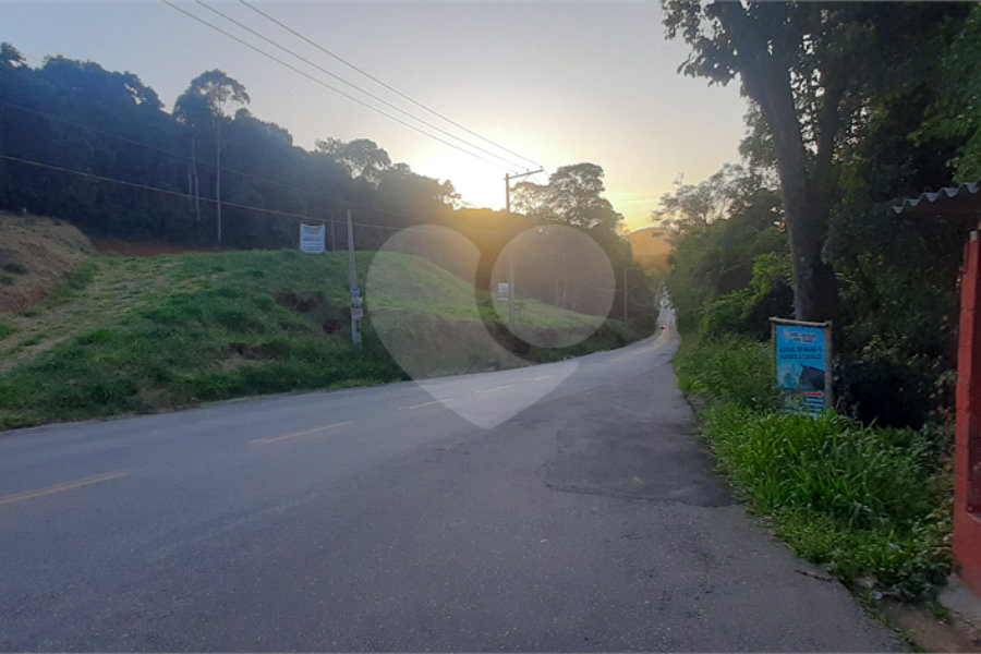 Terreno à venda no condomínio Associação Reserva das Hortênsias, Mairiporã - SP