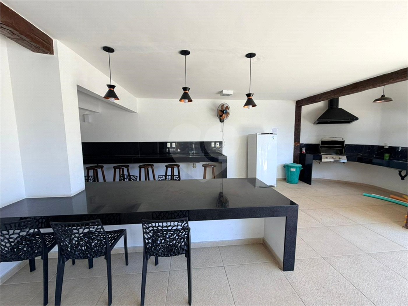 Casa em condomínio à venda com 3 quartos, sendo 1 suíte,  em Manguinhos, Armação dos Búzios, RJ