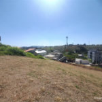Terreno em Atibaia com 193 metros, pronto para construir, ao lado de supermercado e diversos comércios