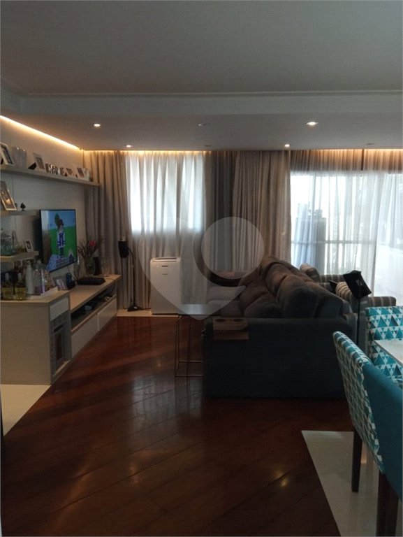 Apartamento à venda com 3 suítes em Vila Suzana, São Paulo, SP