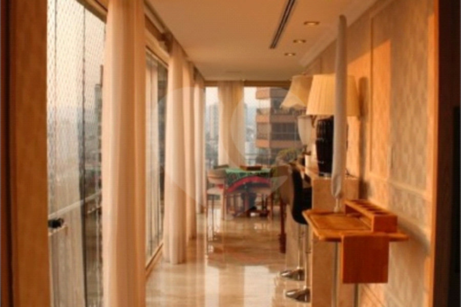 Apartamento à venda com 4 suítes em Santana, São Paulo, SP