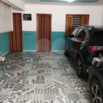 Sobrado à venda com 4 quartos, sendo 3 suítes, em Parque São Domingos, São Paulo, SP