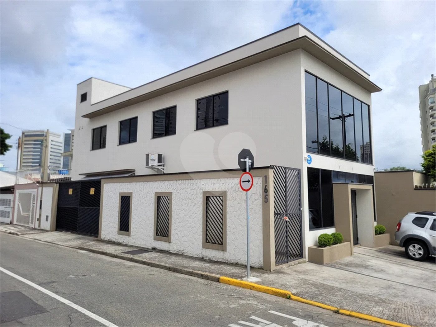 Ponto Comercial 200 m² 4 salas Jardim Armênia - Mogi das Cruzes SP