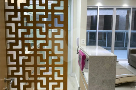 Apartamento à venda com 1 quarto em Empresarial 18 do Forte, Barueri, SP