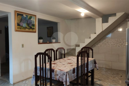 Sobrado à venda com 5 quartos, sendo 1 suíte, em Jardim Brogotá, Atibaia, SP