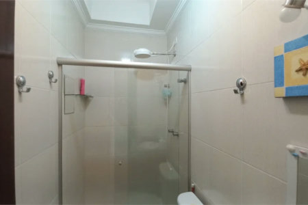 Casa à venda com 3 quartos, sendo 1 suíte, em Jardim Esmeralda, São Paulo, SP