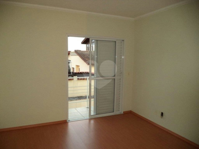 Sobrado para alugar com 4 quartos, sendo 3 suítes,  em Tremembé, São Paulo, SP