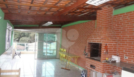 Sobrado à venda com 2 suítes em Imirim, São Paulo, SP