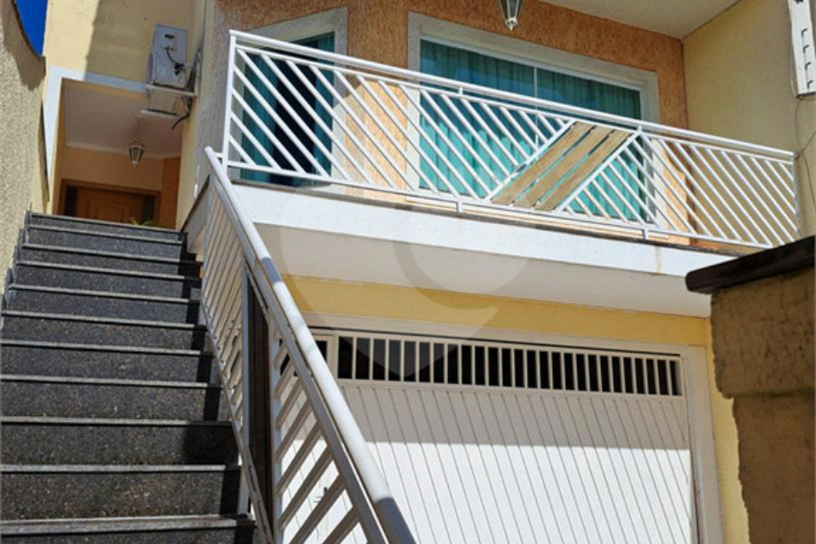 Sobrado à venda com 3 quartos em Tremembé, São Paulo, SP