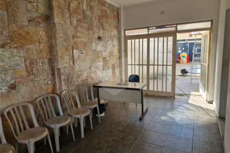 Sobrado à venda com 3 quartos, sendo 1 suíte,  em Parque São Jorge, São Paulo, SP