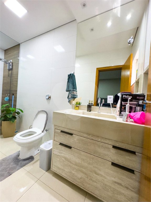 Casa à venda com 2 quartos, sendo 1 suíte, no condomínio Origem do Sol, Várzea Grande - MT