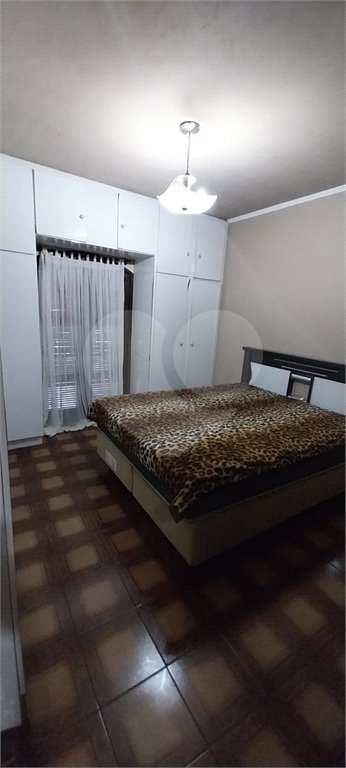 Casa à venda com 3 quartos, sendo 1 suíte, em Vila Scarpelli, Santo André, SP