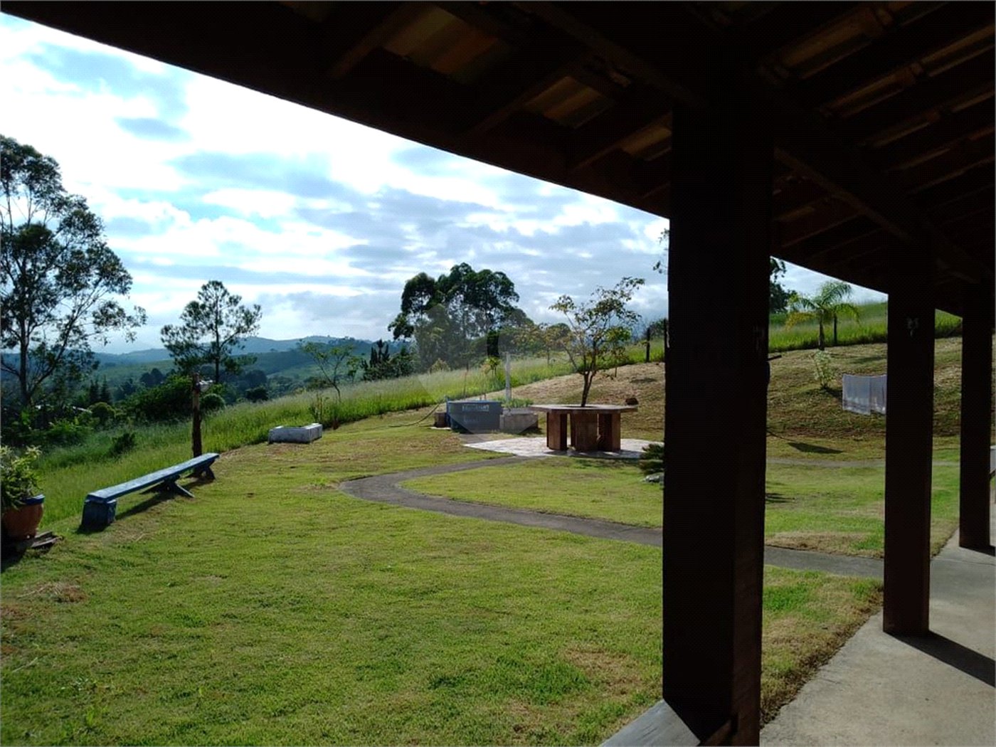 Chácara à venda com 2 quartos em Recanto das Acácias, São Roque, SP