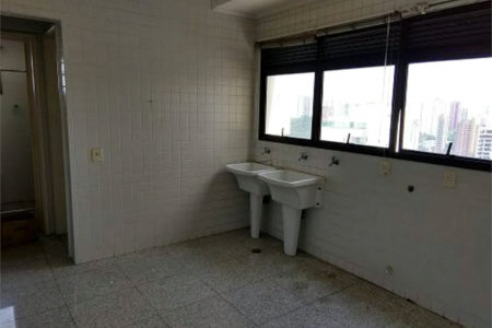 Apartamento à venda com 4 suítes em Vila Andrade, São Paulo, SP
