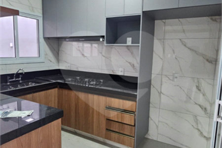 Casa à venda ou para alugar com 3 quartos, sendo 1 suíte, no condomínio Jardim Park Real, Indaiatuba - SP