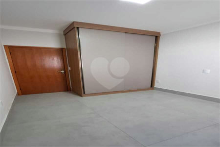Casa Térrea à venda com 3 quartos, sendo 1 suíte,  em Jardim Sevilha, Indaiatuba, SP