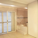 Casa à venda com 4 quartos, sendo 3 suítes, no condomínio Vila Inglesa, Sorocaba - SP