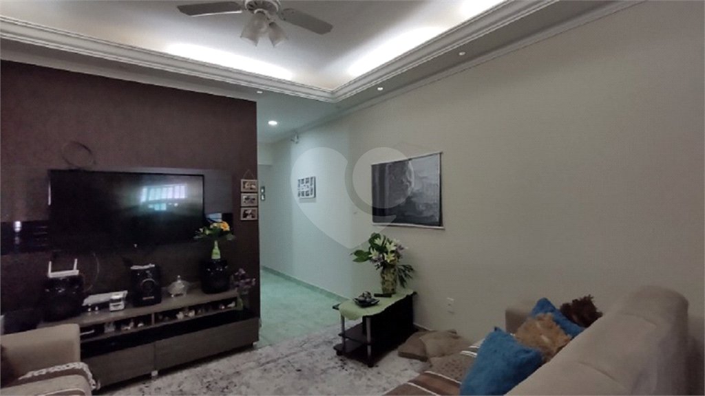 Casa à venda com 2 quartos, sendo 1 suíte, em Jardim São Lourenzo, Sorocaba, SP