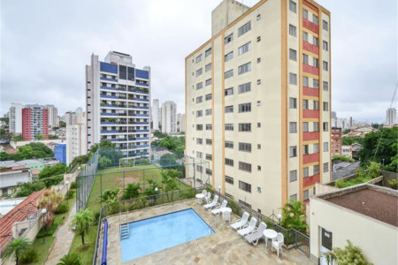 Apartamento à venda com 3 quartos, sendo 1 suíte, em Vila Gumercindo, São Paulo, SP
