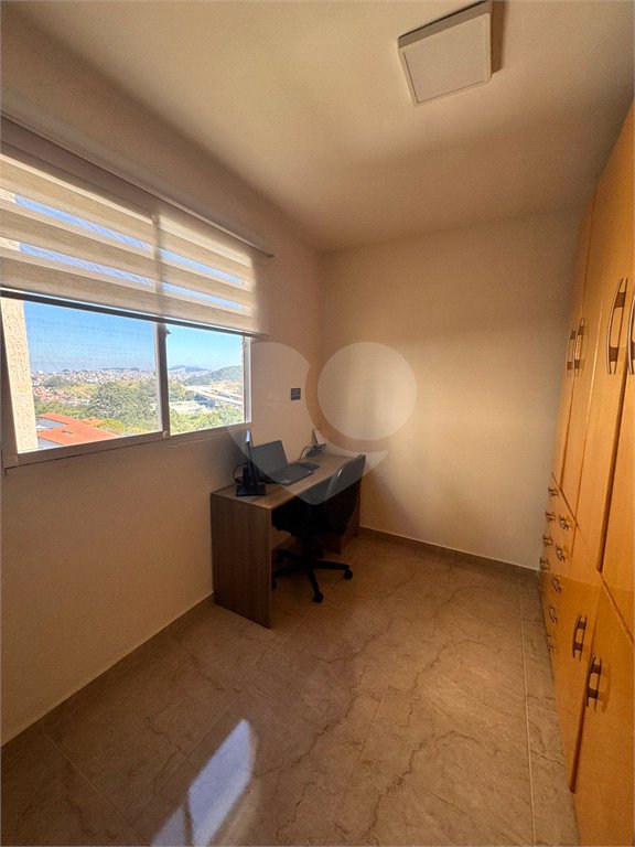 Apartamento à venda com 2 quartos em Horto, São Paulo, SP