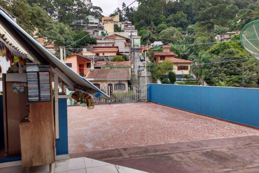Sobrado à venda com 4 quartos em Tremembé, São Paulo, SP
