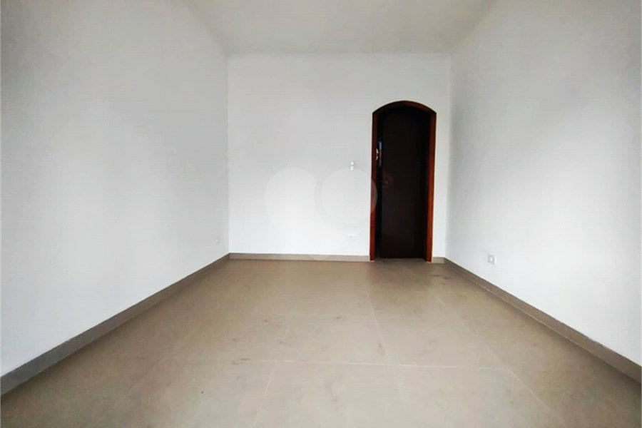 Sobrado à venda ou para alugar com 5 quartos, sendo 3 suítes, em Jardim França, São Paulo, SP