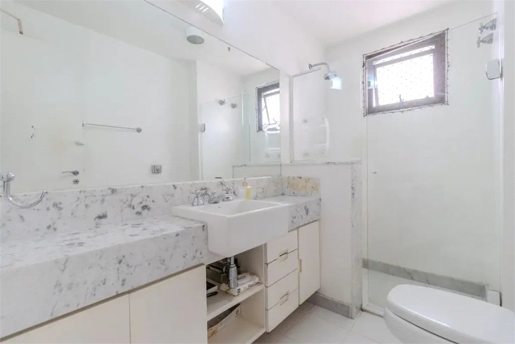 Apartamento à venda com 3 suítes em Vila Morumbi, São Paulo, SP