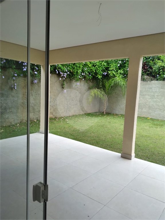 Casa à venda com 4 suítes no condomínio Saint Thomás Rua Uruana,9, Carapicuíba - SP