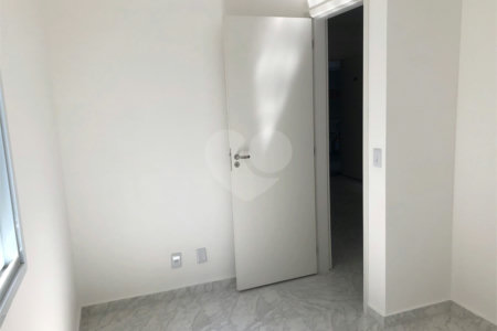 Apartamento à venda com 2 quartos em Vila Gumercindo, São Paulo, SP