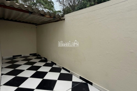 Casa para alugar com 2 quartos, sendo 1 suíte, em Ponte, Atibaia, SP