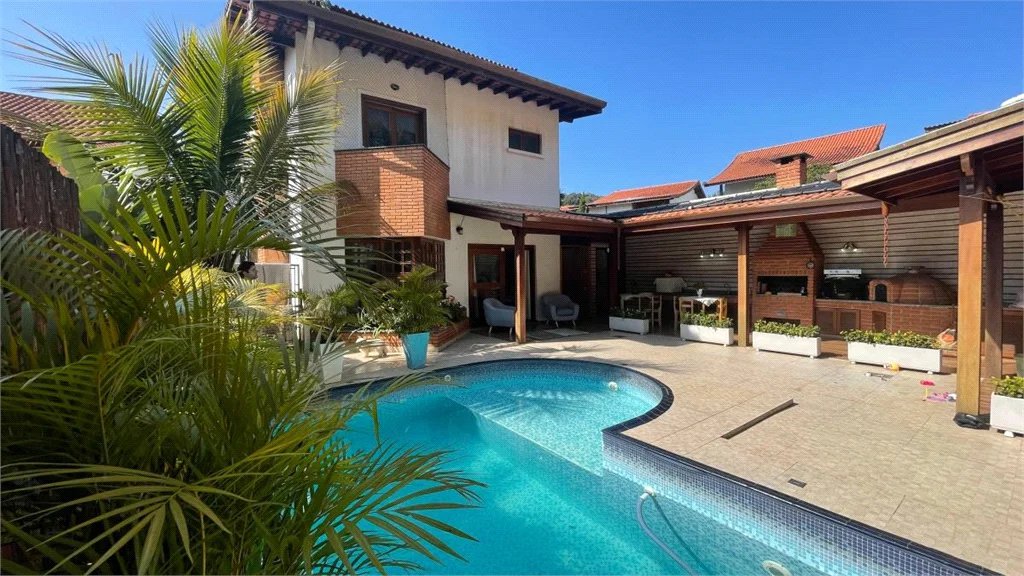 Casa à venda com 4 quartos, sendo 2 suítes, no condomínio Ype Branco 2, São Paulo - SP