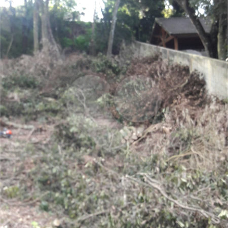Terreno à venda no condomínio Parque Petrópolis 4 Secção, Mairiporã - SP