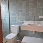Casa à venda com 3 suítes em Vila Petrópolis, Atibaia, SP