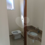 Casa à venda com 3 quartos, sendo 1 suíte,  em Loteamento Jardim Solares, Atibaia, SP