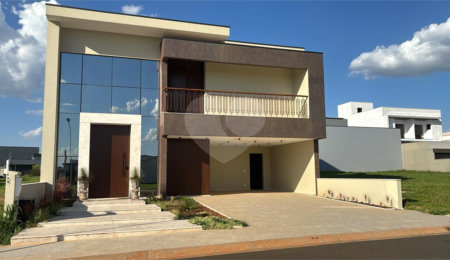Casa à venda com 3 suítes no condomínio Jardim Residencial Dona Maria José, Indaiatuba - SP