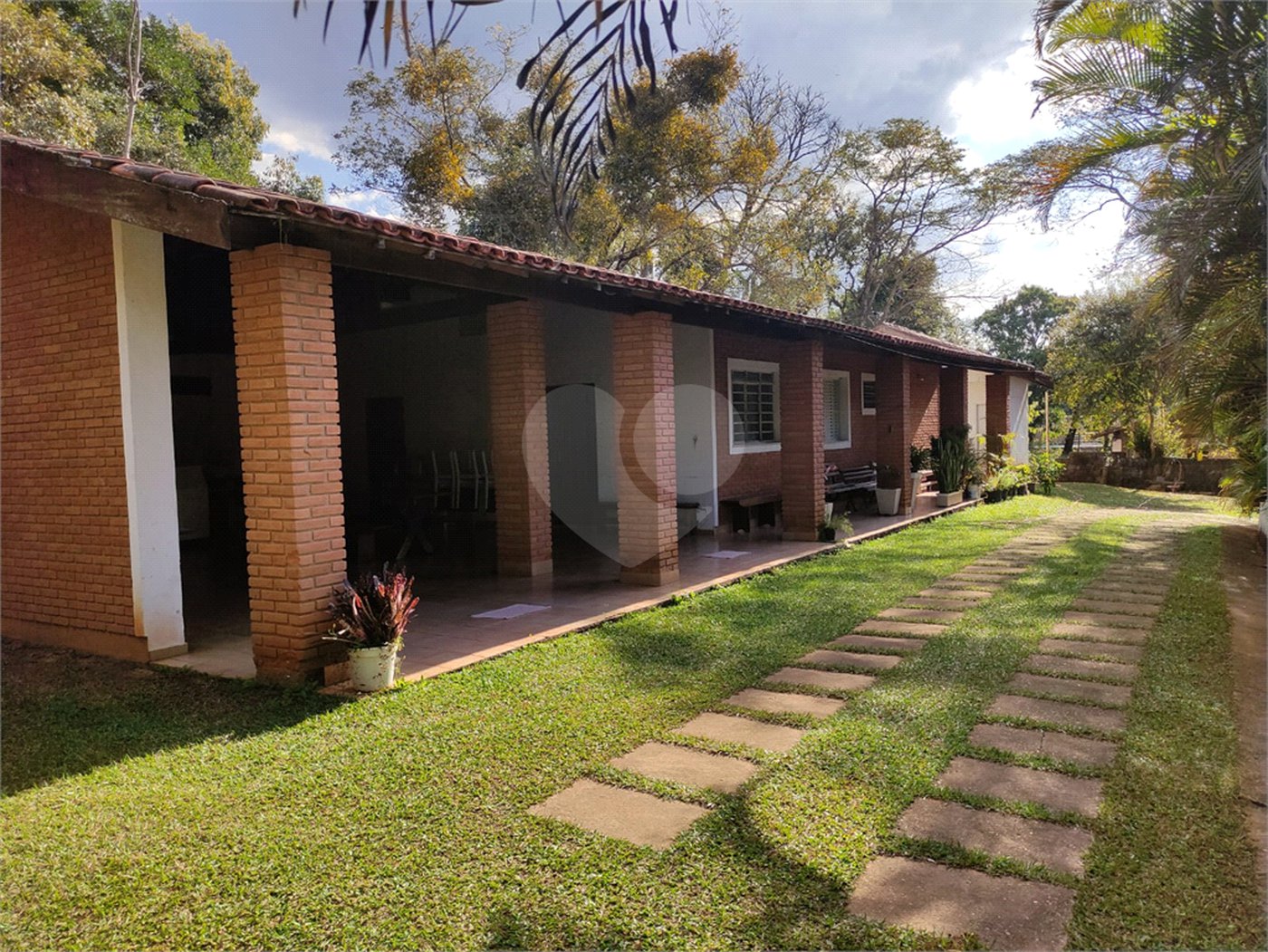 Chácara à venda com 3 quartos, sendo 1 suíte, em Vila Liberdade, Jundiaí, SP