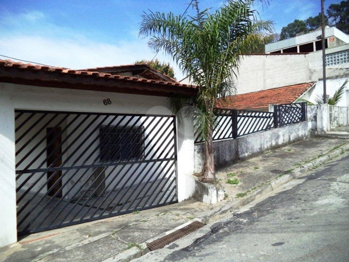 Sobrado à venda com 3 quartos, sendo 1 suíte, em Tremembé, São Paulo, SP