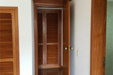Apartamento à venda com 3 suítes em Conjunto Residencial Morumbi, São Paulo, SP