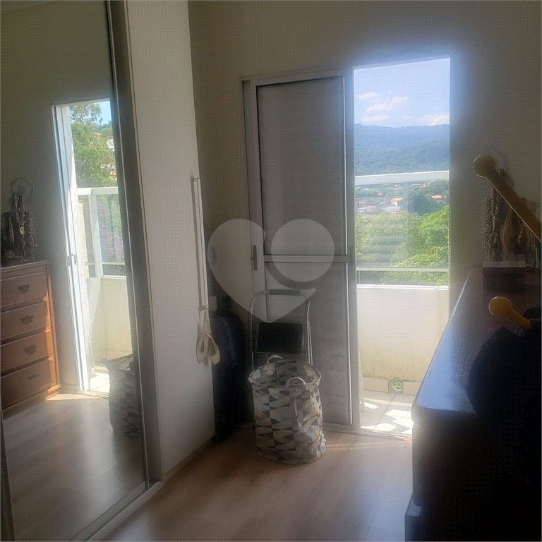 Sobrado à venda com 3 quartos, sendo 1 suíte, em Tremembé, São Paulo, SP