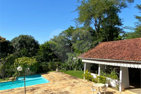Sítio à venda com 4 quartos, sendo 3 suítes, em Aguas de Igaratá, Igaratá, SP