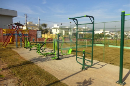 Terreno à venda com 1 suíte no condomínio Bosque dos Cambarás, Valinhos - SP