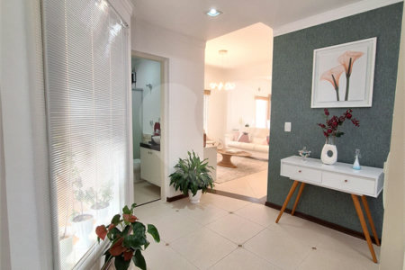 Casa à venda com 3 suítes no condomínio Residencial Villa Di Treviso, Vinhedo - SP