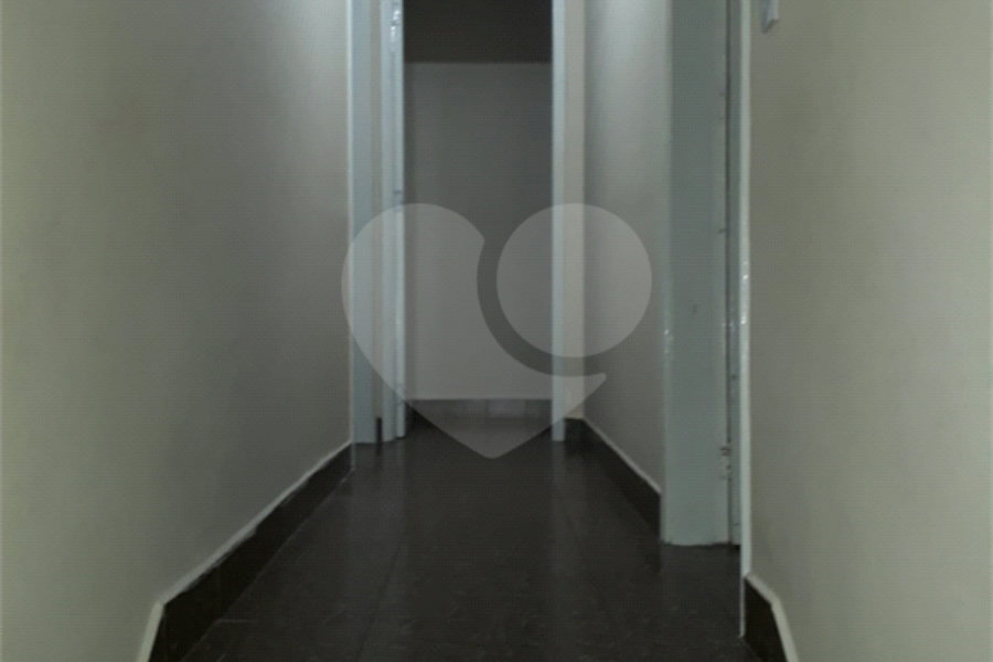 Sobrado à venda com 2 quartos em Horto, São Paulo, SP