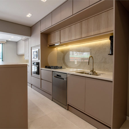 Apartamento à venda com 3 quartos, sendo 2 suítes, em Brooklin Paulista, São Paulo, SP