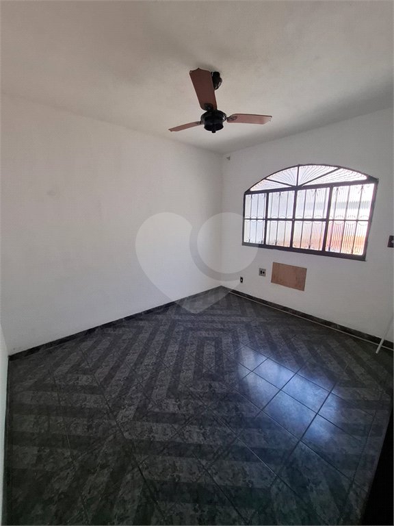 Casa à venda com 3 quartos, sendo 1 suíte, em Campo Grande, Rio de Janeiro, RJ
