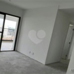 Apartamento à venda com 3 quartos, sendo 1 suíte,  em Vila Independência, São Paulo, SP