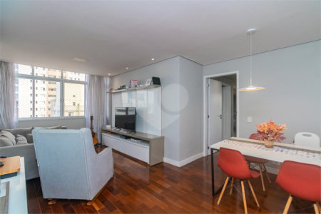 Apartamento à venda com 3 quartos, sendo 1 suíte, em Alto da Boa Vista, São Paulo, SP