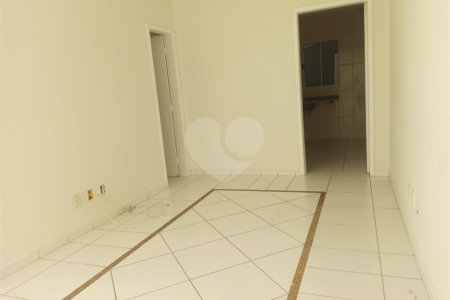Casa em condomínio à venda com 2 suítes em Jardim Paulista, Atibaia, SP